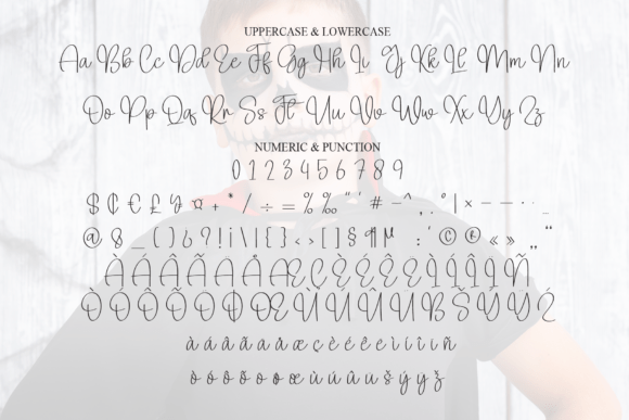 Costume Font - Preview 6