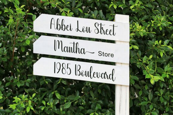 Adeline Font - Preview 3