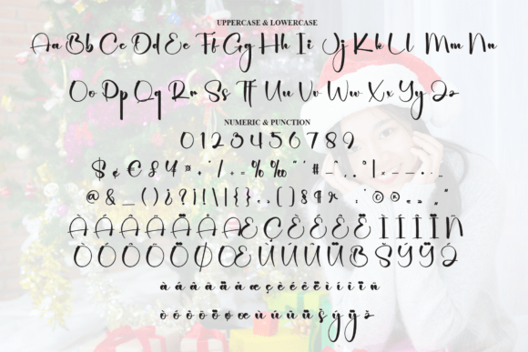 Darling Christmas Font - Preview 6