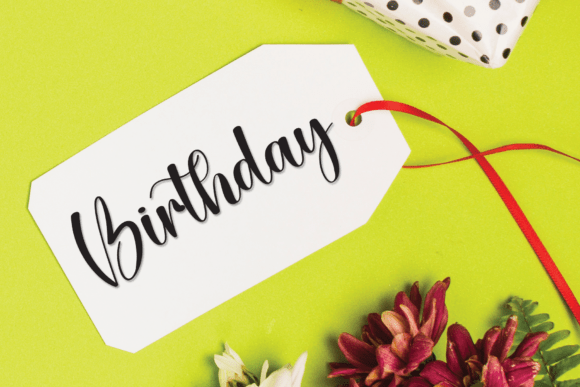 Beach Saturday Font - Preview 4
