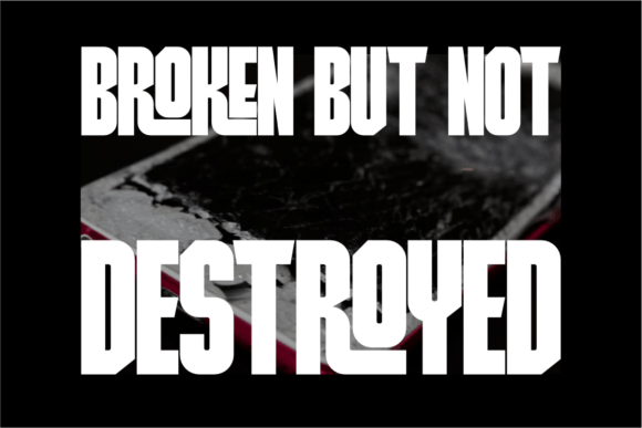 Broken Font - Preview 6