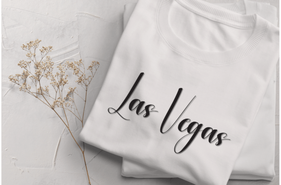 Butterfly Font - Preview 1
