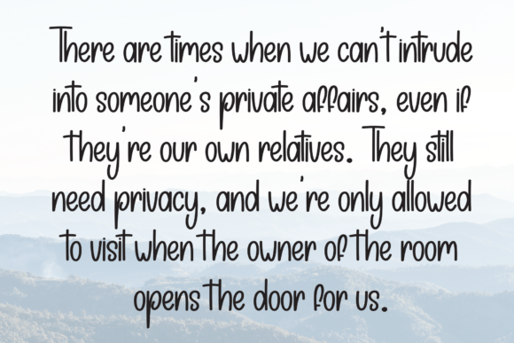 Family House Font - Preview 5