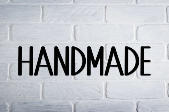 First Vintage Font - Preview 2