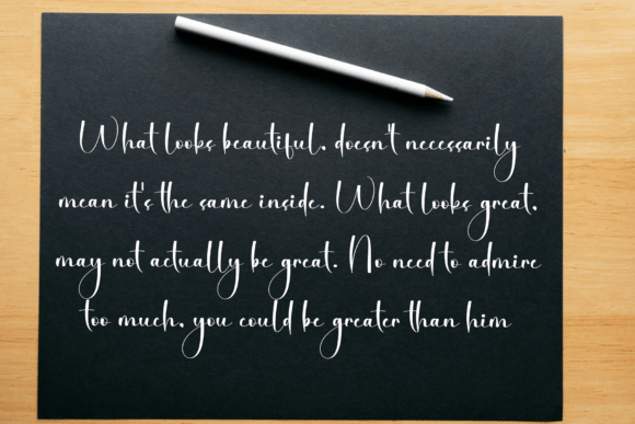 Bestie Signature Font - Preview 5