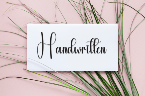 Daisy Font - Preview 3