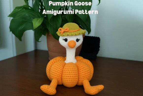 Pumpkin Goose Crochet Pattern