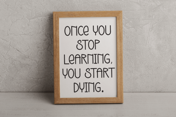 Hello Santa Font - Preview 2