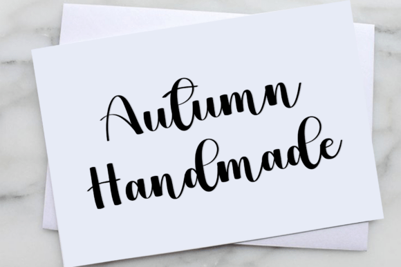 Holiday Font - Preview 4