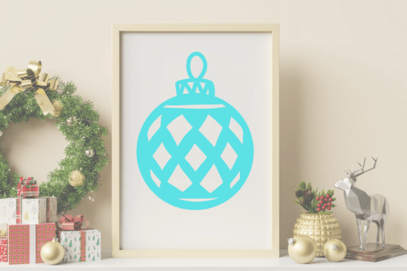 Christmas Ball Font - Preview 6