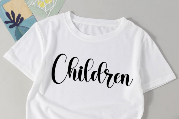 Christmas Golden Font - Preview 1