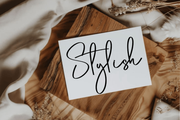 Enchanting Christmas Font - Preview 5