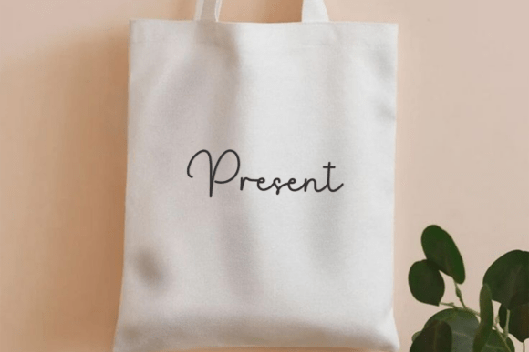Birthday Night Font - Preview 3