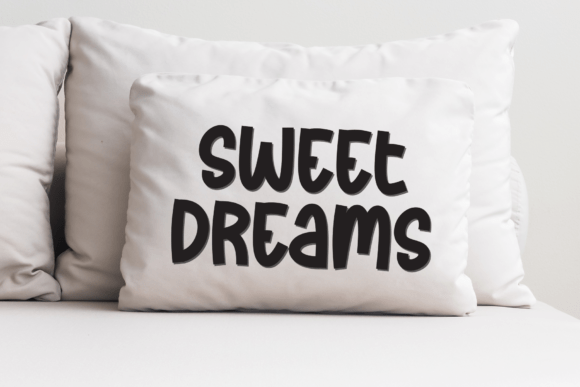 Chubby Getaway Font font preview - 4