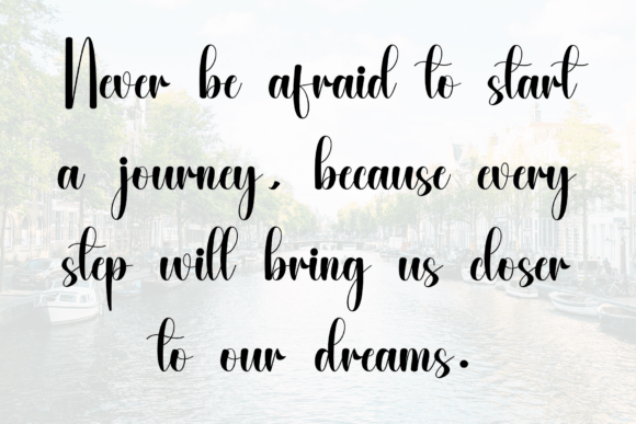 Amsterdam Font - Preview 5