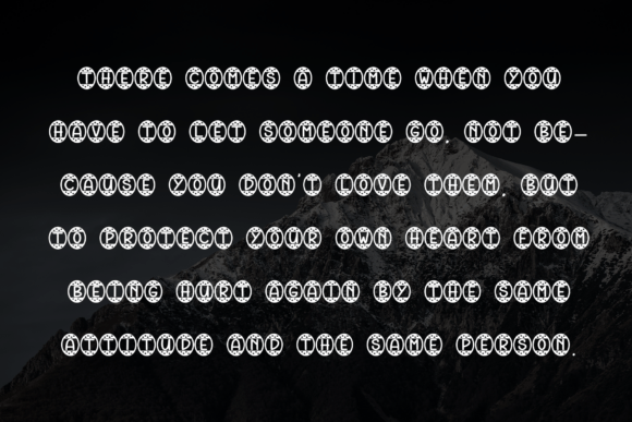 Dream Stars Font - Preview 5