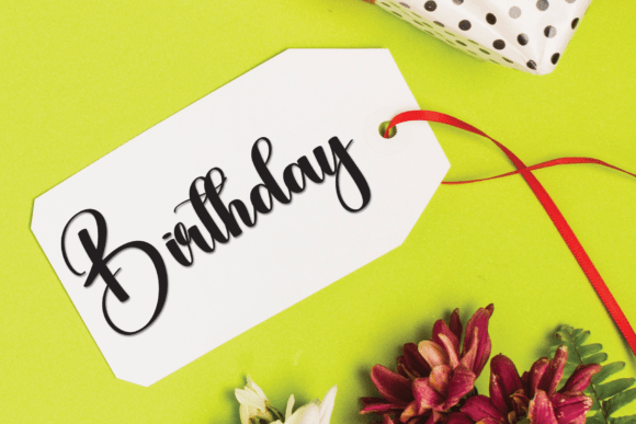 Briliant Font - Preview 4