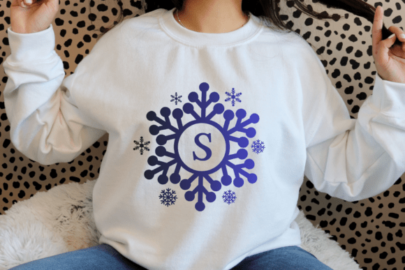 Crystal Snow Monogram Font - Preview 3