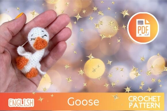 Miniature Goose Crochet Toy / Amigurumi