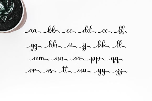 Family Holiday Font - Preview 6