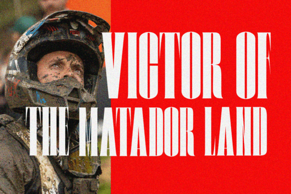 Grovian Font - Preview 6