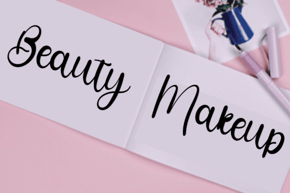 Baby Holiday Font - Preview 4