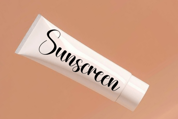 Blushing Font - Preview 1