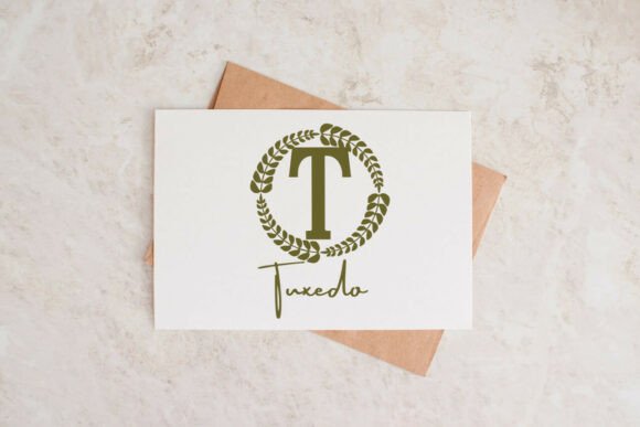 Darlowe Monogram Font - Preview 2