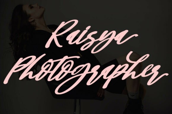 Sapphire Script Font PNG with transparent background - Preview 3