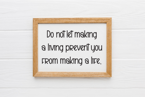 Minimalist Monday Font PNG with transparent background - Preview 2