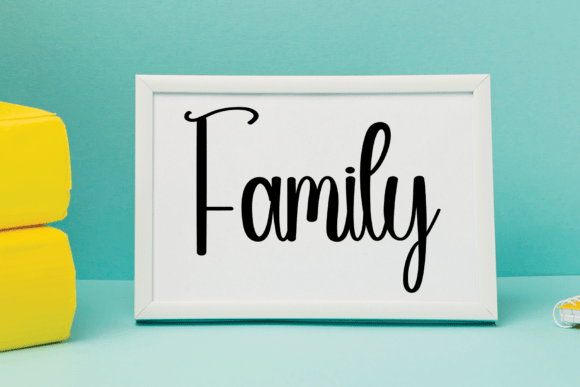 Christmas Someday Font - Preview 2