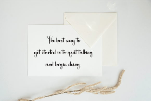 Jingle Bells Font - Preview 2