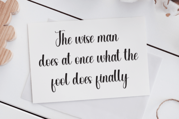 Delightful Font - Preview 4