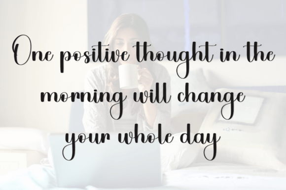 Amelia Thursday Font - Preview 4