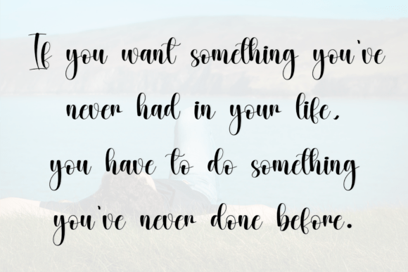 Daydream Font - Preview 4
