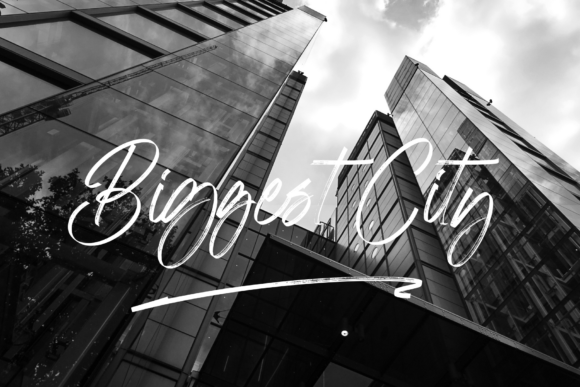 Everything Sweetheart Font - Preview 1