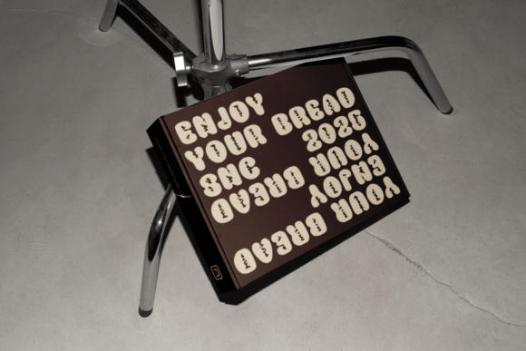 Cafeon Font PNG with transparent background - Preview 6