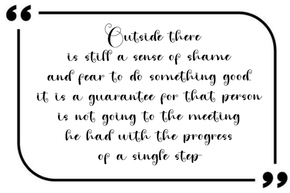 Actualy Christmas Font - Preview 1