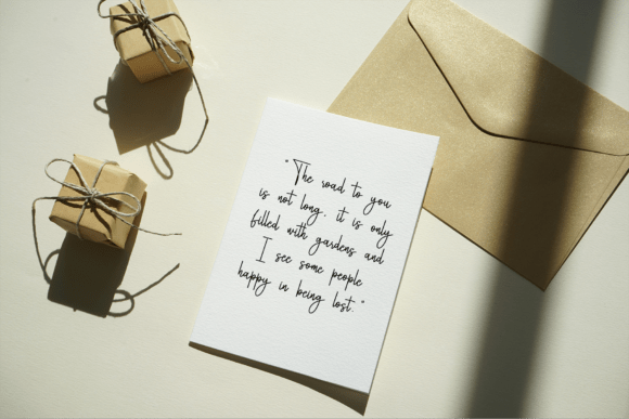 Butterlove Font - Preview 3