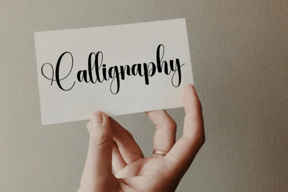 Family Font - Preview 3