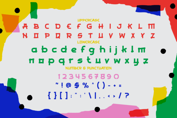 Crest Strap Font - Preview 4