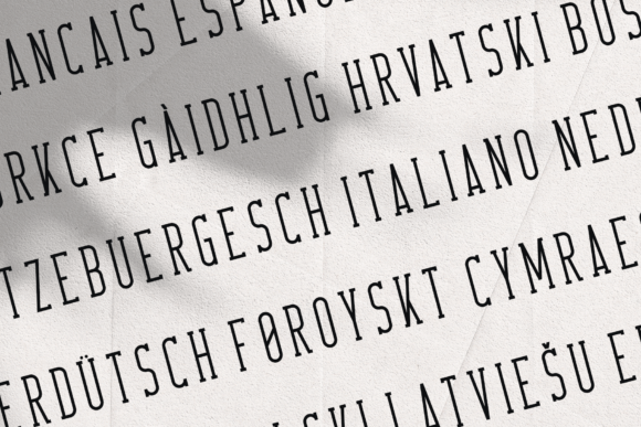 Crossroad Font - Preview 2