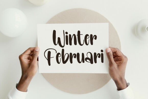 Frosted Display Font - Preview 4