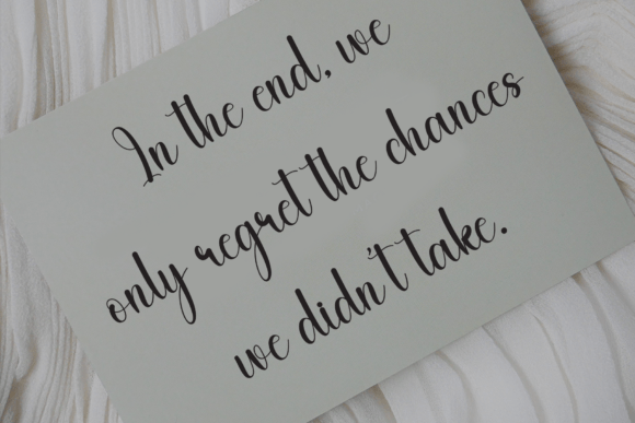 Cherry Font - Preview 2