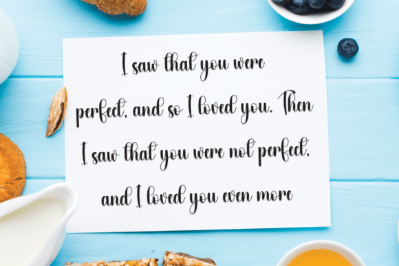 Frosty Font - Preview 4