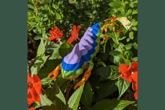 Flexi Chameleon Articulated Toy 3D Print Model - Rainbow Gradient - Image 3