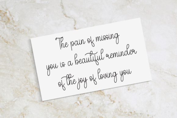 Dearstory Font - Preview 4