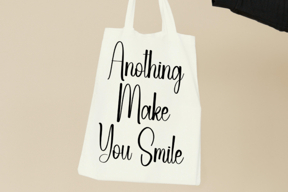 Delighting Font - Preview 3