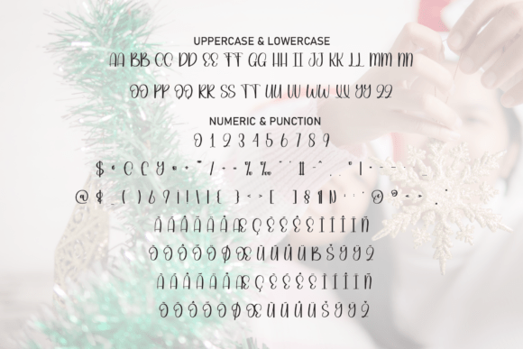 Blushing Christmas Font - Preview 6