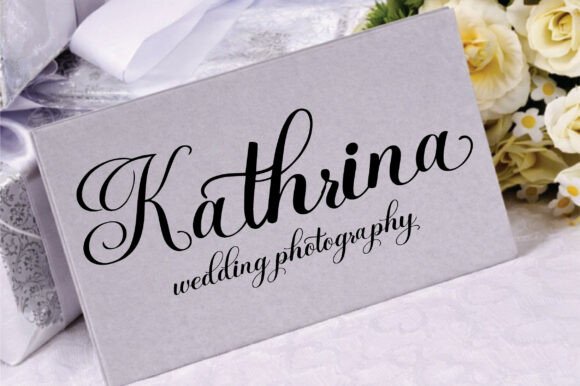 Friday Calligraphy Font - Preview 5